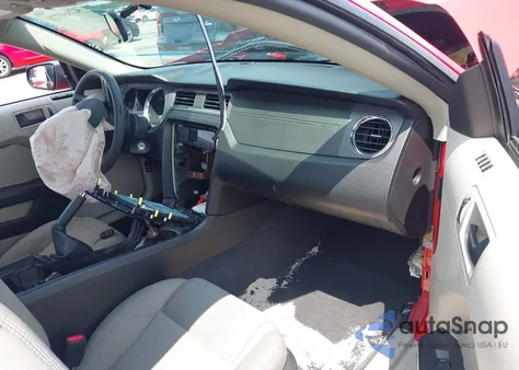 2011 Ford Mustang V6 из США, поврежденный, VIN 1ZVBP8AM8B5124993